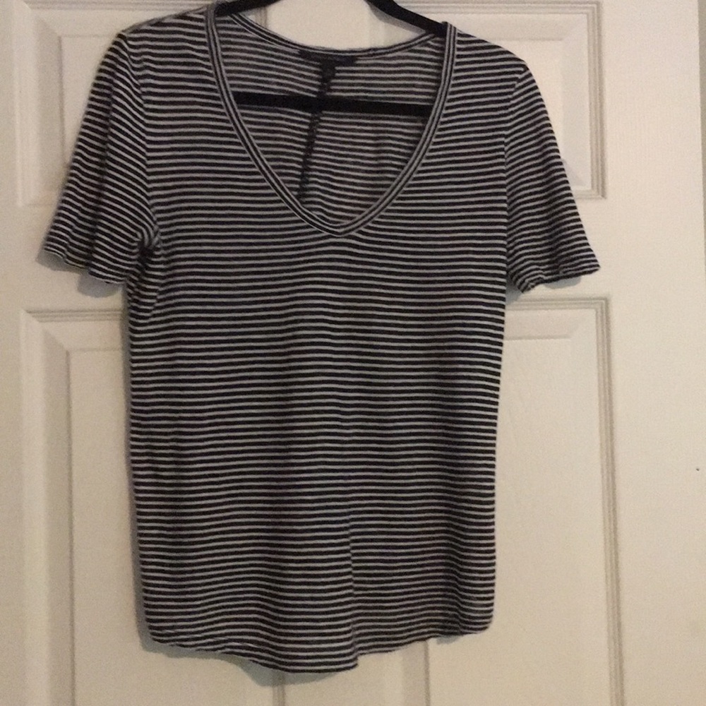 Short sleeve striped tee